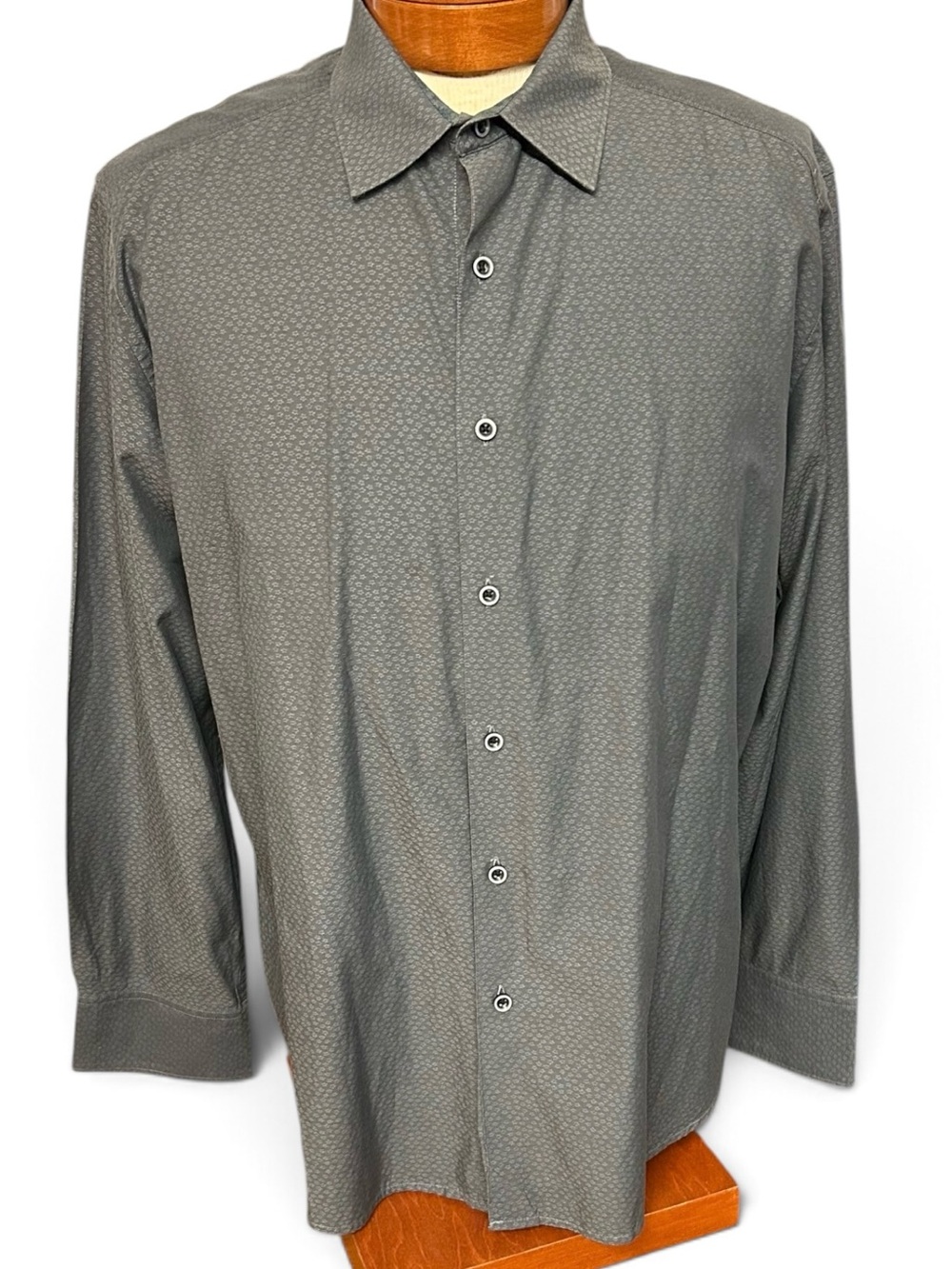 Robert Graham Men's Grey Long-Sleeve Button-Up Shirt